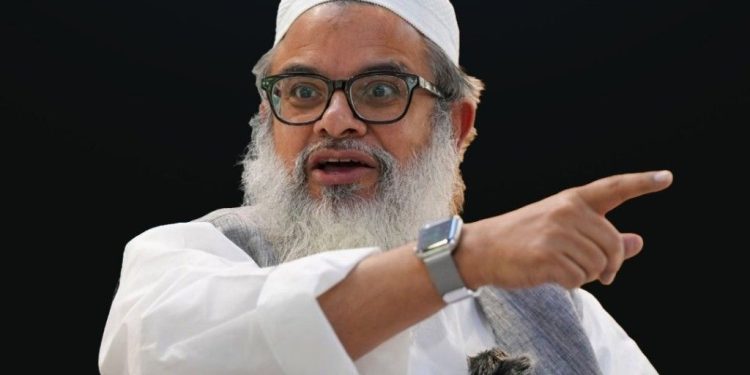 বন্দে মাতরম গানের বিরোধ আর জিহাদের ডাক দিয়ে সাম্প্রতিক বিভেদের বীজ বুনলেন জমিয়তে উলেমা-এ-হিন্দের সভাপতি মাওলানা মাহমুদ মাদানি
