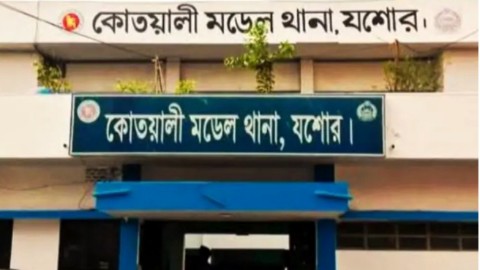 যশোরে নিজের ১৩ বছরের কন্যাকে ধর্ষণের অভিযোগে বাবা আসলাম গাজী গ্রেপ্তার 