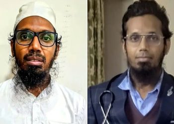 মারাত্মক বিষ “রিসিন” ব্যবহার করে নরসংহারের ষড়যন্ত্র করেছিল সন্ত্রাসী ডাক্তার আহমেদ ; জেলের অন্য কয়েদিরা তাকে বেদম পিটিয়ে বলেছেন : “তুই মানুষ মারবি ?  তোকে আমরা বাইরে বেরুতেই দেবো না”  