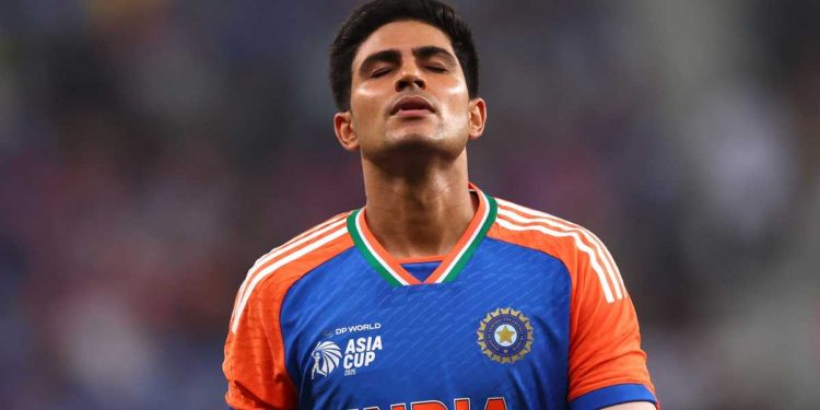 ২০২৬ টি-টোয়েন্টি বিশ্বকাপের জন্য আকাশ চোপড়ার “বিকল্প ভারতীয় দল” থেকেও বাদ পড়লেন শুভমান গিল 