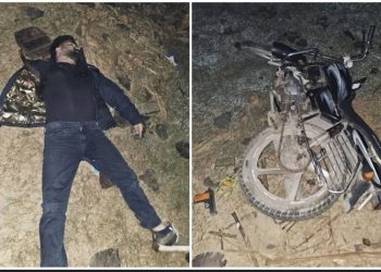 খুনের মামলায় ওয়ান্টেড সিরাজ আহমেদ নামে এক আসামিকে এনকাউন্টারে খতম করে ইউপি পুলিশ বললো : “ভয়ের যাত্রা শেষ” 