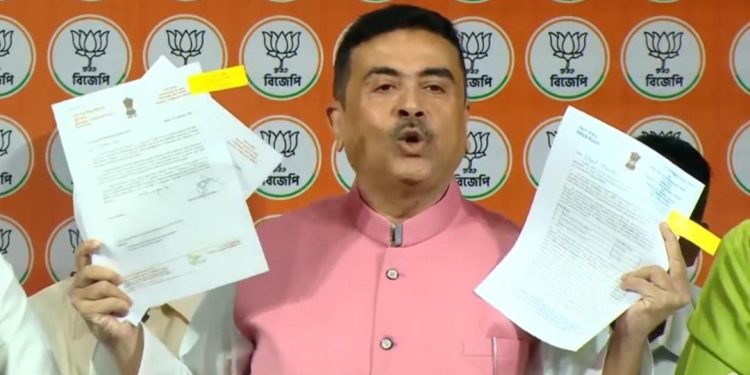 মমতা ব্যানার্জির উপর ভরসা করে ওয়াকফ সম্পত্তি উম্মিদ পোর্টালে আপলোড না করিয়ে মুসলিমদের কতবড় “সর্বনাশ” হল তার ব্যাখা দিলেন শুভেন্দু অধিকারী