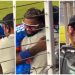 ছক্কা মেরে ক্যামেরাম্যানকে আহত করার পর জড়িয়ে ধরলেন হার্দিক পান্ডিয়া 