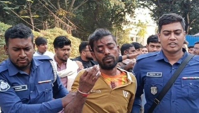 ২৪ ঘন্টার মধ্যে ফের এক হিন্দু ব্যক্তিকে নির্মমভাবে পিটিয়ে আধমরা করে দিল ইসলামি উগ্রবাদীরা  