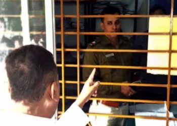 নন্দীগ্রামে বাড়িতে ঢুকে নারী ও শিশুদের উপর হামলাকারী এসআই মুকুল মল্লিক ও ৫ সিভিক ভলান্টিয়ারের নাম ও ছবি প্রকাশ্যে আনলেন শুভেন্দু অধিকারী  