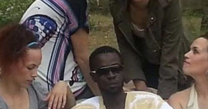 ফ্রান্সে আইভোরিয়ান বহুগামী ব্যক্তিকে ৪ স্ত্রী এবং ২৯ সন্তানের উপর কট্টর ইসলামী শাসন আরোপের জন্য ৩০ বছরের কারাদণ্ড দেওয়া হয়েছে