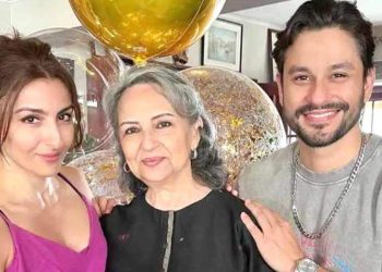 প্রেমিকের সঙ্গে দরকষাকষির প্রাথমিক পাঠ মা শর্মিলার কাছ থেকে পেয়েছিলেন মেয়ে সোহা আলি খান 