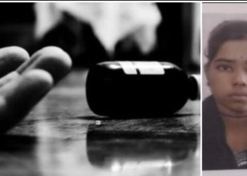 পড়াশোনায় ফাঁকি দিয়ে ফোনে বুঁদ হয়ে থাকায় মা বকাঝকা করায় অভিমানে আত্মঘাতী অষ্টম শ্রেণির ছাত্রী 