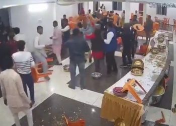 ভোজে রসগোল্লা কম পড়ে যাওয়ায় বর ও কনেপক্ষের মধ্যে তুমুল সংঘর্ষ ; বিয়ে বাতিল 