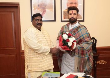 হুমায়ুন কবিরকে টেক্কা দিতে চিরাগ পাসওয়ানের দলের প্রথম রাজ্য সভাপতি নির্বাচন করা হল মুর্শিদাবাদের রফিক আলী শেখকে 