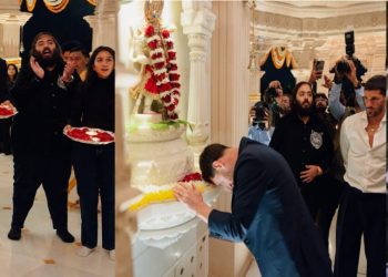 গুজরাটের মন্দিরে ‘ওম নমঃ শিবায়’ মন্ত্র জপ-ধ্যানের পাশাপাশি মহাদেবের দুগ্ধাভিষেক করলেন লিওনেল মেসি ; বললেন : “ফের ভারতে আসব”