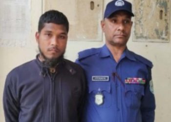 রংপুরের আবাসিক মাদ্রাসার সমস্ত ছাত্রীর সম্ভ্রম নষ্ট করার অভিযোগ শিক্ষক সাজেদুল ইসলামের বিরুদ্ধে