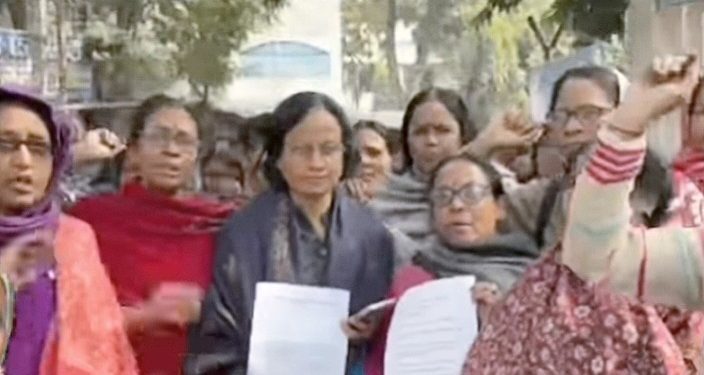 “ভাতা নয় বেতন চাই” : সরকারি স্বীকৃতিসহ একাধিক দাবিতে পথে নামলেন রামপুরহাটের আশা কর্মীরা 