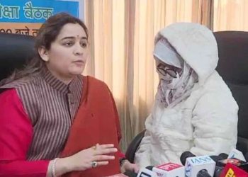 লক্ষ্ণৌয়ে “লাভ জিহাদি” রামিজ মালিকের খপ্পর থেকে বাঁচতে মুখ্যমন্ত্রীর দ্বারস্থ হিন্দু মহিলা ডাক্তার   