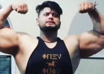 মেয়েদের সাথে অশালীন আচরণের প্রতিবাদ করে দুষ্কৃতীদের হাতে খুন বডি বিল্ডার 