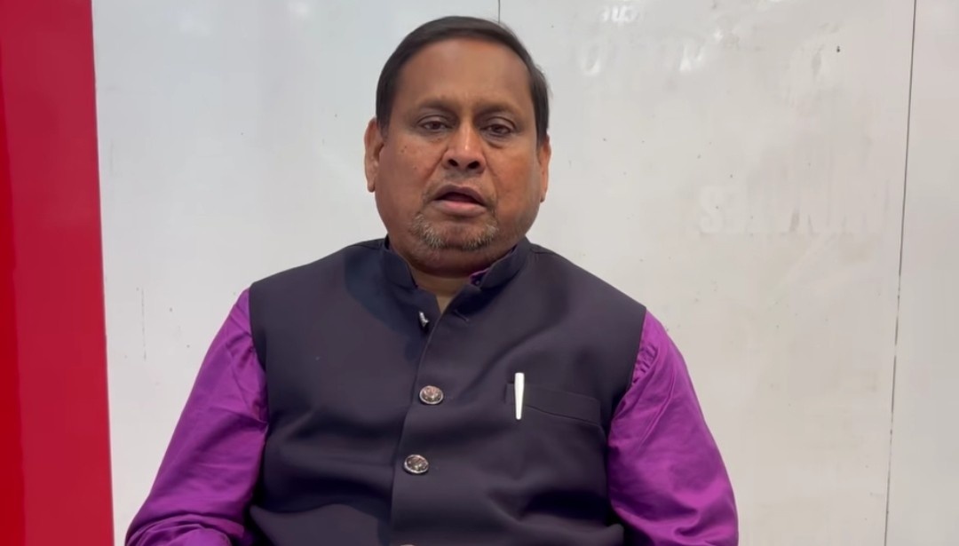 আগামী কাল বেলডাঙ্গায় “ঐতিহাসিক জনসভা থেকে নতুন দলের সূচনা” করার কথা ঘোষণা করলেন হুমায়ুন কবির 