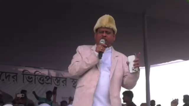 “আমরা কোন অহিংস নীতিতে বিশ্বাসী নই” : “চ্যালেঞ্জ” জানিয়ে বললেন বহিষ্কৃত তৃণমূল বিধায়ক হুমায়ূন কবির 