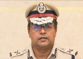 নতুন পুলিশ কমিশনারকে নিয়ে সিঁদূরে মেঘ দেখছেন হিন্দুত্ববাদীরা