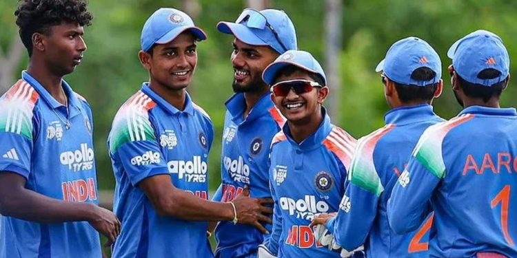 অনূর্ধ্ব-১৯ বিশ্বকাপ: জিম্বাবুয়েকে ২০৪ রানে হারিয়ে ভারত সুপার সিক্সে এক নম্বর স্থান নিশ্চিত করেছে