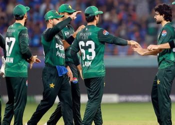 ভারত থেকে টি-২০ বিশ্বকাপের ম্যাচ স্থানান্তরে বাংলাদেশকে সমর্থন করে বিতর্কে জড়িয়ে পড়ল পাকিস্তান 