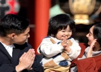 কন্ডোম আর জন্ম নিয়ন্ত্রণ ওষুধের প্রচুর দাম বাড়িয়ে দেশের জন্মহার বাড়াতে চায় চীন