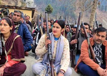 জম্মুতে হিন্দুদের অত্যাধুনিক অস্ত্র প্রশিক্ষণ ক্যাম্প, সীমান্তবর্তী এলাকার ৮৫ জন গ্রাম প্রতিরক্ষা রক্ষী জম্মুতে নিবিড় প্রশিক্ষণ গ্রহণ করেছেন