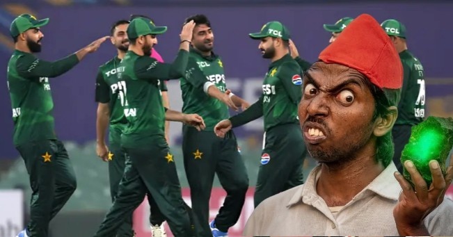 বাংলাদেশ বাদ পড়ার পরের দিনই বিশ্বকাপের দল ঘোষণা করল পাকিস্তান