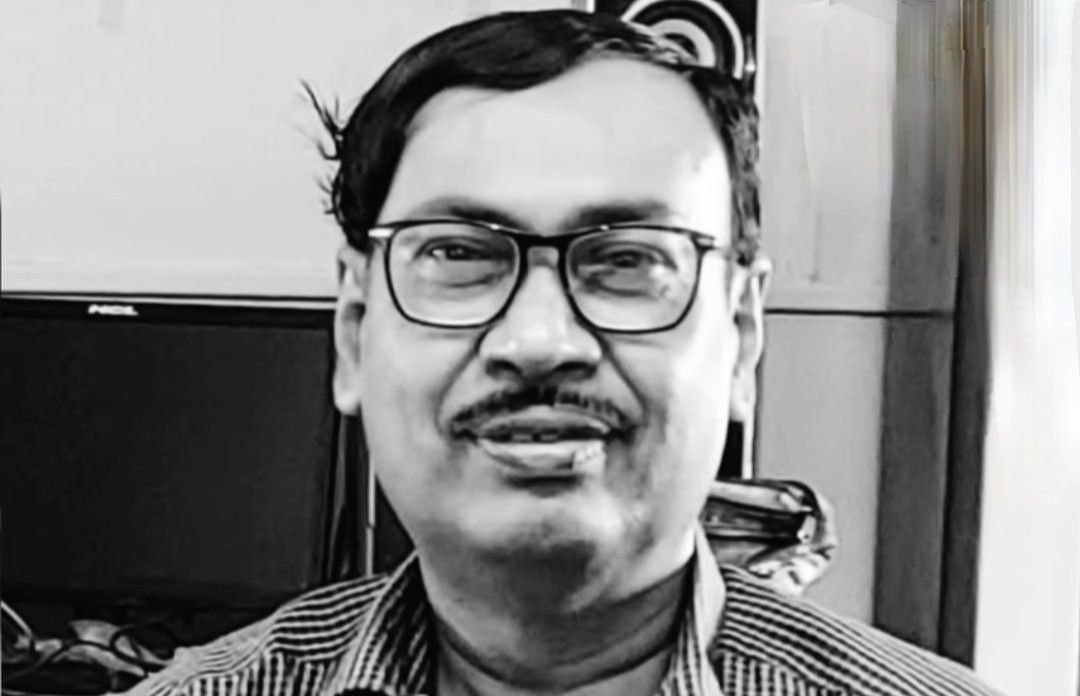 দিনহাটা কলেজের বাংলা বিভাগের অধ্যাপকের বাড়ি থেকেই তার লাশ উদ্ধার করল পুলিশ 