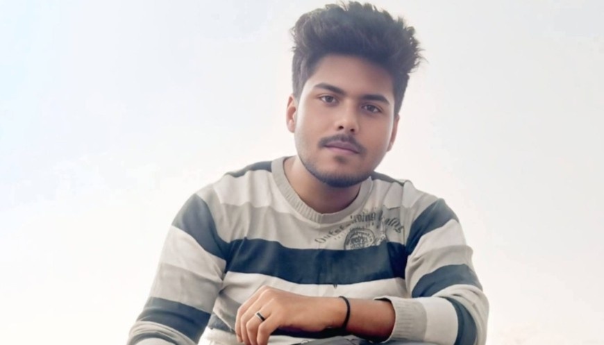 বাংলাদেশে হিন্দুদের মৃত্যু মিছিল অব্যাহত, নওগাঁয় নদী থেকে উদ্ধার হল মেধাবী কলেজ ছাত্র অভি’র দেহ 