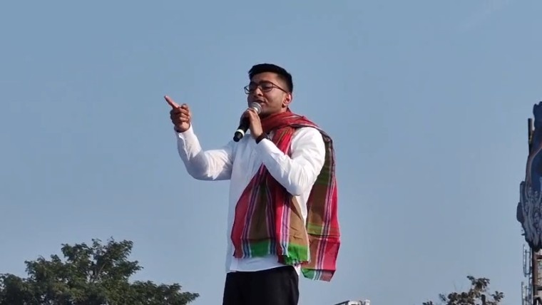 “মানুষের সামনে মুখ দেখাবেন না” অভিষেক ব্যানার্জি ; হঠাৎ হল কি ?