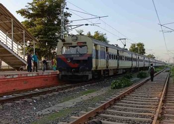 বর্ধমান-হাওড়া কর্ড ও মেন লাইন সংযুক্ত করতে উদ্যোগী হল রেল মন্ত্রক  