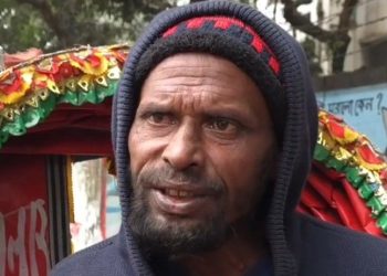 “ভারতের বানর গুলো যদি ছেড়ে দেয় তাহলে আমরা শ্যাষ…..” : বাংলাদেশি রিক্সা চালকের উপলব্ধির প্রশংসা করছে সেদেশের মানুষ 