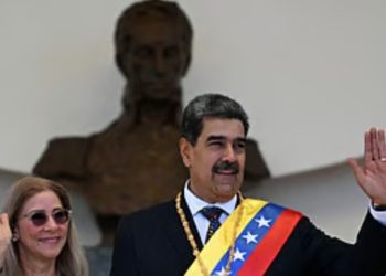 ভেনেজুয়েলায় হামলা চালিয়ে প্রেসিডেন্ট মাদুরো ও তাঁর স্ত্রীকে ধরেছে আমেরিকা : বললেন ডোনাল্ড ট্রাম্প