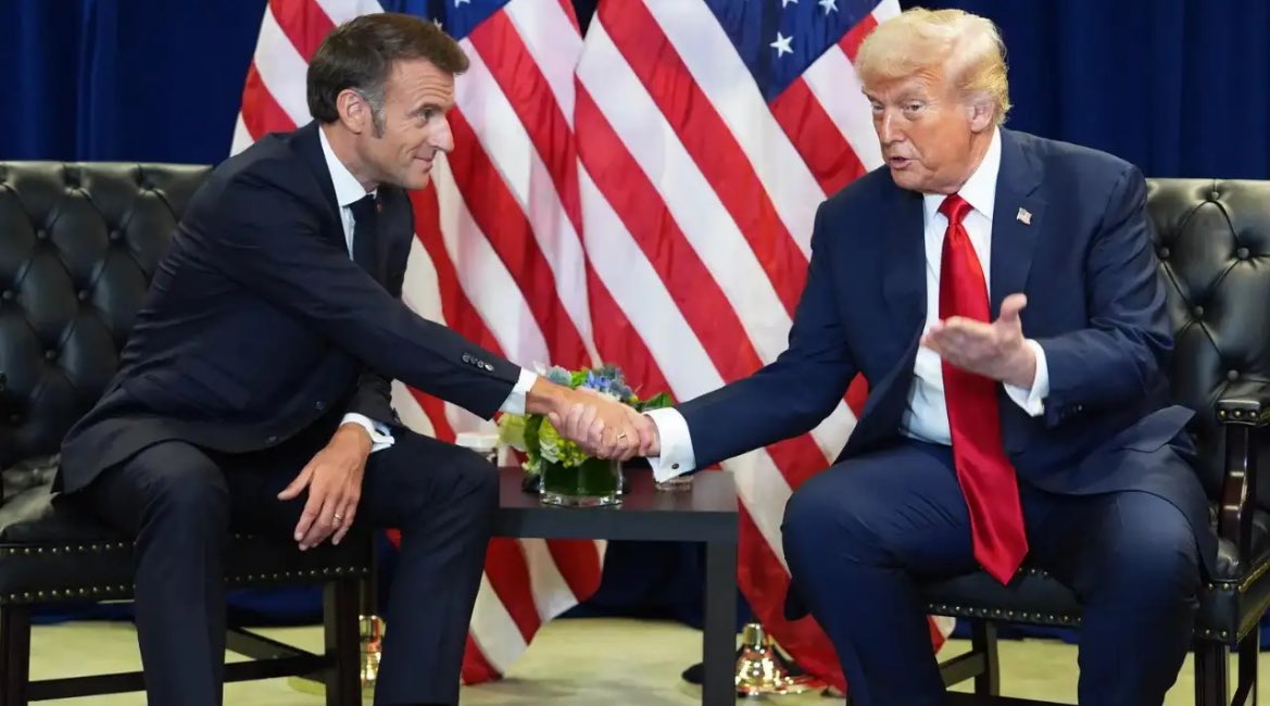 গাজার “শান্তি পরিষদ”-এ যোগদান না করলে ফরাসি মদের উপর ২০০% শুল্ক আরোপের হুমকি : চুড়ান্ত দাদাগিরি শুরু করেছেন ট্রাম্প 