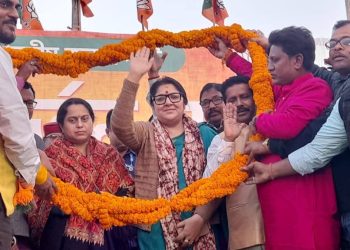 “বাংলাকে যদি বাংলাদেশে পরিনত করতে না চান তাহলে তৃণমূলের বুথ দখল রুখতে মেয়েদের হাতে অস্ত্র তুলে নিতে হবে” : বললেন লকেট চ্যাটার্জি 