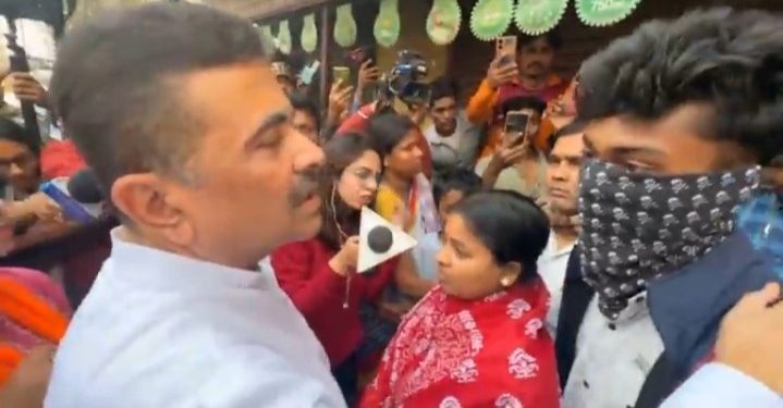 “হিন্দু মরেছে তাই আসেনি, রোহিঙ্গা হলে আসত” : আনন্দপুরে অগ্নিকাণ্ডে মৃত্যু মিছিল নিয়ে মমতা ব্যানার্জিকে কটাক্ষ শুভেন্দু অধিকারীর