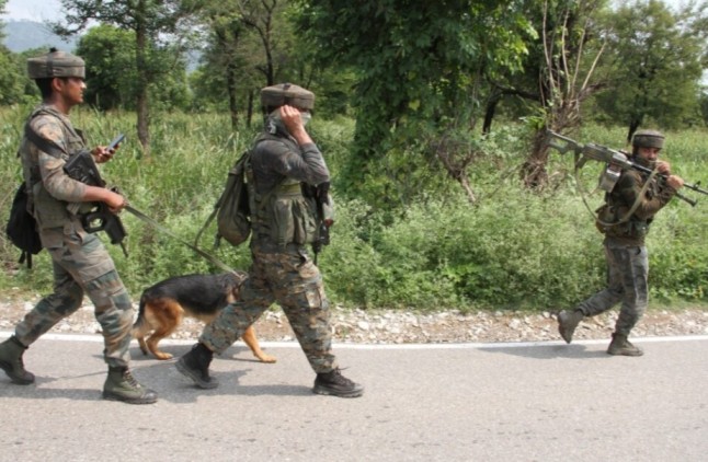 ছত্তিশগড়ে এনকাউন্টারে খতম   দুই নকশাল ; দুই দিনে মৃতের সংখ্যা বেড়ে হল ৬ 
