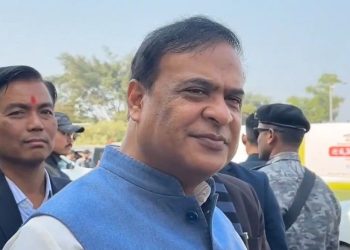 “যদি সংখ্যালঘু না হতে চাও তাহলে তাড়াতাড়ি বিয়ে করে ২-৩টি সন্তান জন্ম দাও”  : অসমীয়া যুবকদের প্রতি মুখ্যমন্ত্রী হিমন্ত বিশ্ব শর্মার আহ্বান  