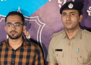 লাভ জিহাদির খপ্পড়ে পড়ে সর্বস্ব হারালেন গুজরাটের সুরাটের অনাবাসী হিন্দু মহিলা  