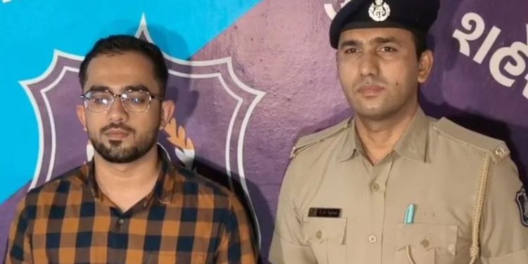 লাভ জিহাদির খপ্পড়ে পড়ে সর্বস্ব হারালেন গুজরাটের সুরাটের অনাবাসী হিন্দু মহিলা  