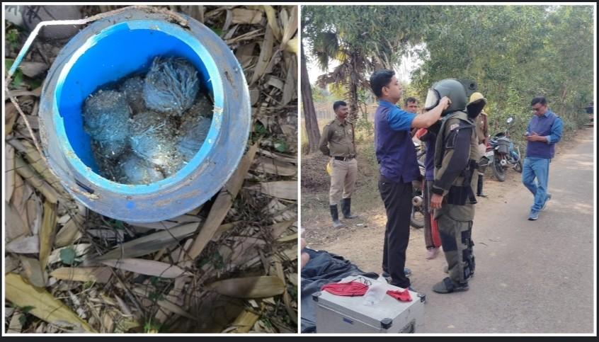 আউশগ্রামের ভুঁয়েরা গ্রামে ইদগাহের পাশে প্লাস্টিকের জারে ১১ টি তাজা বোমা উদ্ধার করল পুলিশ