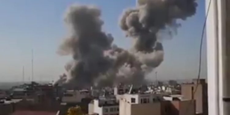 ইরানের রাজধানী তেহরানে হামলা চালালো ইসরায়েল 