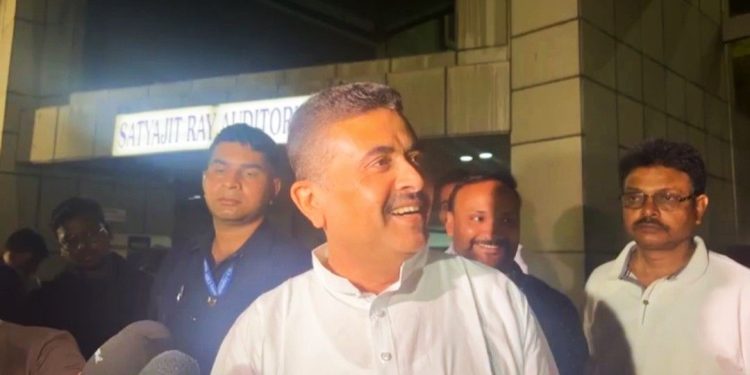 “২৬ শে জিতলে হিন্দুদের তাড়িয়ে হবে গ্রেটার বাংলাদেশ, যার  প্রেসিডেন্ট হবে মোল্লা ইউনূস আর প্রধানমন্ত্রী খালা মমতা” : শুভেন্দু অধিকারী 