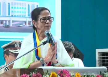 চূড়ান্ত ভোটার তালিকা থেকে ১.২০ কোটি নাম বাদ যাওয়ার আশঙ্কা প্রকাশ করলেন মমতা ব্যানার্জি  