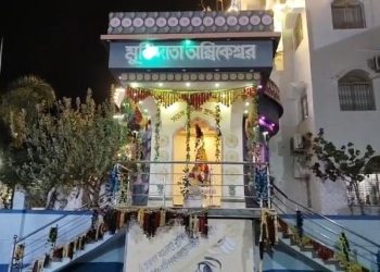 শিবরাত্রিতে মন্দিরে পূজো করার সময় মোমবাতির আগুনে গুরুতর দগ্ধ একাদশ শ্রেণীর ছাত্রী 