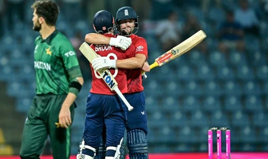 ব্রুকের দুর্দান্ত সেঞ্চুরি; পাকিস্তানের বিপক্ষে ইংল্যান্ডের জয়