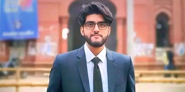 ঢাকা বিশ্ববিদ্যালয়ে ভর্তি পরীক্ষায় প্রথম হওয়া হিন্দু যুবকের রহস্য মৃত্যু