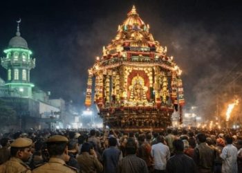 পথে মসজিদ থাকার কারণে হিন্দু ধর্মীয় শোভাযাত্রার বিরোধিতা ; তামিলনাড়ুর উথামাপালায়মে উত্তেজনা 