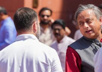 কংগ্রেস এআই সামিটের সমালোচনা করলেও প্রশংসা করেছেন সাংসদ শশী থারুর ; বললেন : “বড় কর্মসূচি, ছোটখাটো  ত্রুটি থাকা স্বাভাবিক” 