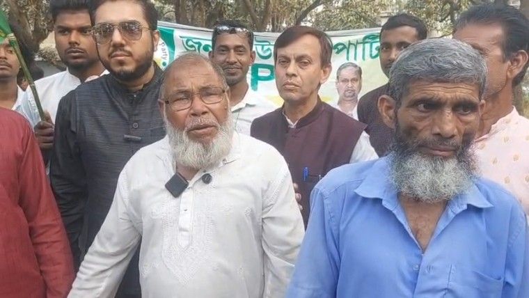 পূর্বস্থলী উত্তরে ফের তৃণমূলের মুসলিম ভোটব্যাঙ্কে ভাঙন ধরাল হুমায়ুন কবিরের দল 